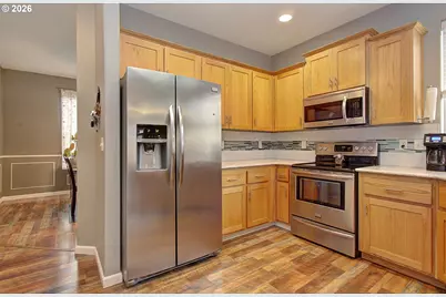 611 NW 21st Ave, Battle Ground, WA 98604 - Photo 11