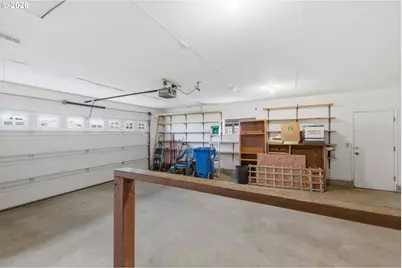 1305 Mulberry Dr, Woodburn, OR 97071 - Photo 23