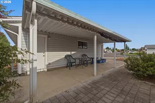 1305 Mulberry Dr, Woodburn, OR 97071 - Photo 25