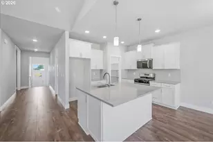 35541 Valley View Dr, Saint Helens, OR 97051 - Photo 19