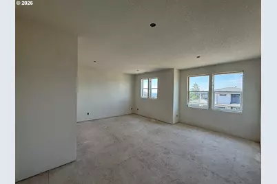 35541 Valley View Dr, Saint Helens, OR 97051 - Photo 7