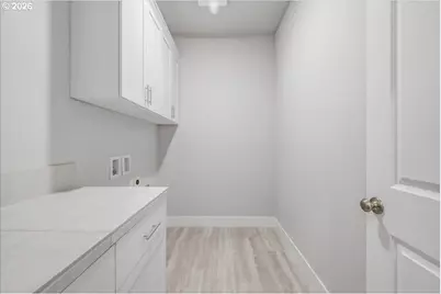 35541 Valley View Dr, Saint Helens, OR 97051 - Photo 41