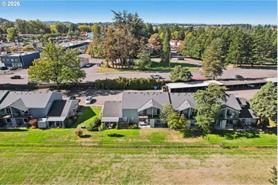 1302 NE Hogan Dr #169, Gresham, OR 97030 - Photo 41
