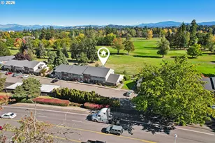 1302 NE Hogan Dr, Gresham, OR 97030 - Photo 39
