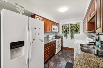 1302 NE Hogan Dr #169, Gresham, OR 97030 - Photo 9