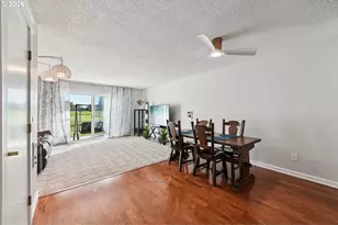 1302 NE Hogan Dr, Gresham, OR 97030 - Photo 5