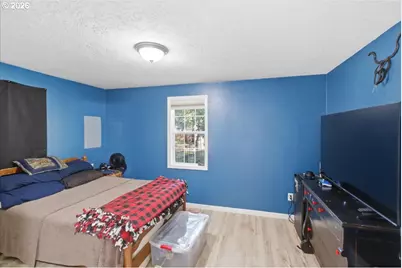 28484 Santiam Hwy, Sweet Home, OR 97386 - Photo 17