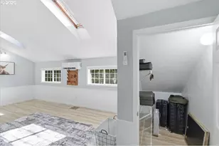 28484 Santiam Hwy, Sweet Home, OR 97386 - Photo 33