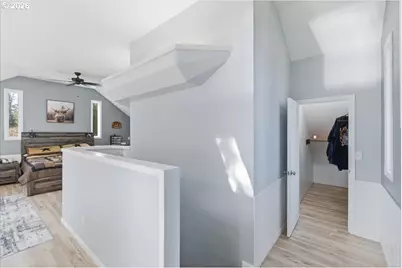 28484 Santiam Hwy, Sweet Home, OR 97386 - Photo 23