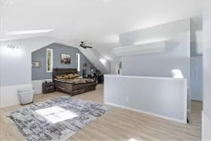 28484 Santiam Hwy, Sweet Home, OR 97386 - Photo 25