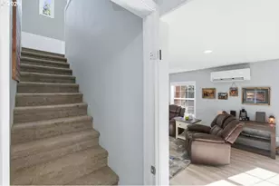 28484 Santiam Hwy, Sweet Home, OR 97386 - Photo 21