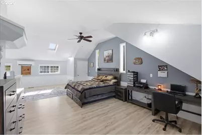 28484 Santiam Hwy, Sweet Home, OR 97386 - Photo 27