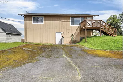 260 S 5th St, Saint Helens, OR 97051 - Photo 3