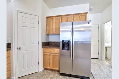 17072 SW Rockridge Ct, Beaverton, OR 97003 - Photo 13