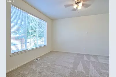 17072 SW Rockridge Ct, Beaverton, OR 97003 - Photo 3