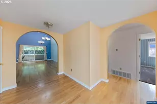 3418 Hidden Valley Dr, Salem, OR 97304 - Photo 9