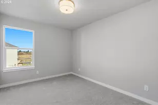 370 SE Shetterly Dr, Dallas, OR 97338 - Photo 13