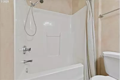 2708 N Main St, Newberg, OR 97132 - Photo 25