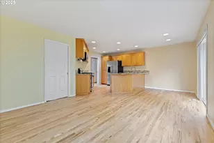 2708 N Main St, Newberg, OR 97132 - Photo 9