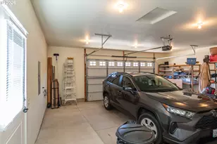 1480 West Tarragon Drive, Roseburg, OR 97471 - Photo 31