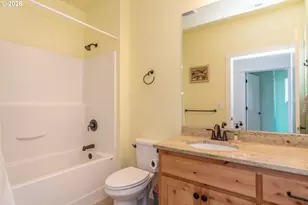1480 West Tarragon Drive, Roseburg, OR 97471 - Photo 21