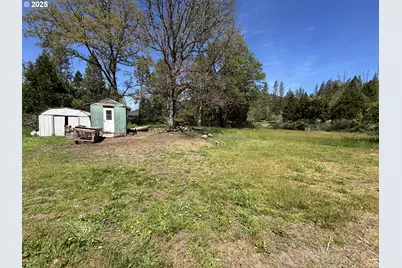 34953 Tiller Trail Hwy, Tiller, OR 97484 - Photo 17