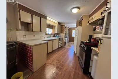 34953 Tiller Trail Hwy, Tiller, OR 97484 - Photo 11