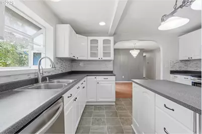 608 NE 124th Ave, Vancouver, WA 98684 - Photo 5