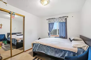 4724 SE Powell Valley Rd, Gresham, OR 97080 - Photo 17