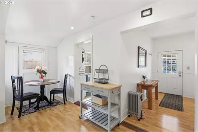 2042 Onyx St, Eugene, OR 97403 - Photo 11