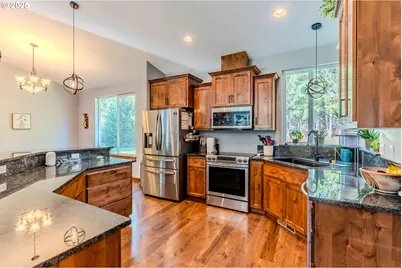 25125 SE Lamar Ln, Eagle Creek, OR 97022 - Photo 19