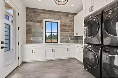 22280 SW Stafford Rd, Tualatin, OR 97062 - Photo 33