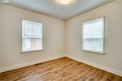 3610 I St, Vancouver, WA 98663 - Photo 7