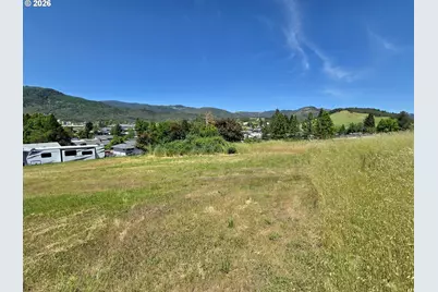 0 Cedar St #36, Riddle, OR 97469 - Photo 7