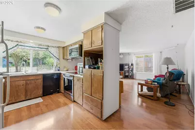 2281 Blackburn St, Eugene, OR 97405 - Photo 11