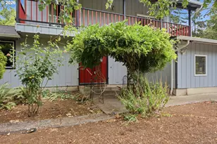 2281 Blackburn St, Eugene, OR 97405 - Photo 3