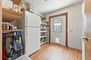 2281 Blackburn St, Eugene, OR 97405 - Photo 21
