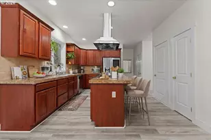 5022 SE 141st Pl, Portland, OR 97236 - Photo 17