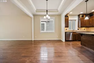 17811 SW Robert Ln, Beaverton, OR 97078 - Photo 9