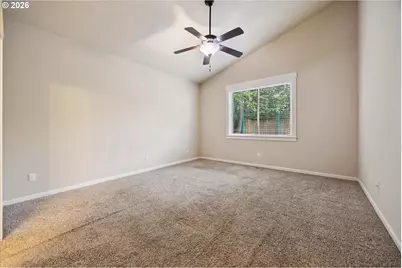 17811 SW Robert Ln, Beaverton, OR 97078 - Photo 13