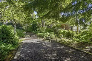 260 W 20th Ave, Eugene, OR 97405 - Photo 33