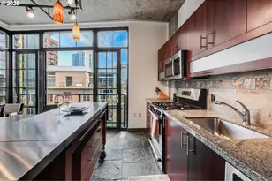1030 NW 12th Ave, Portland, OR 97209 - Photo 15