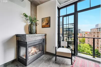 1030 NW 12th Ave #522, Portland, OR 97209 - Photo 17