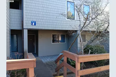 1000 SE Bay Blvd #J-427, Newport, OR 97365 - Photo 3