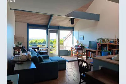 1000 SE Bay Blvd #J-427, Newport, OR 97365 - Photo 11
