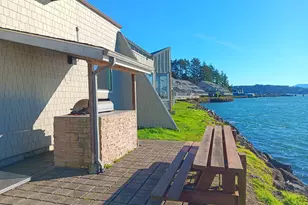 1000 SE Bay Blvd, Newport, OR 97365 - Photo 17