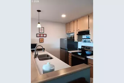 1000 SE Bay Blvd #J-427, Newport, OR 97365 - Photo 7