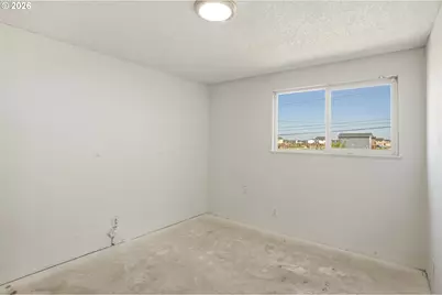5778 Royal Ave, Eugene, OR 97402 - Photo 19