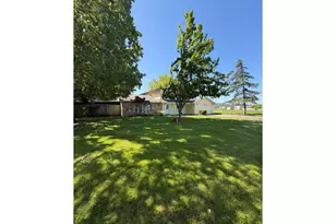 5778 Royal Ave, Eugene, OR 97402 - Photo 35