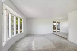 5778 Royal Ave, Eugene, OR 97402 - Photo 7